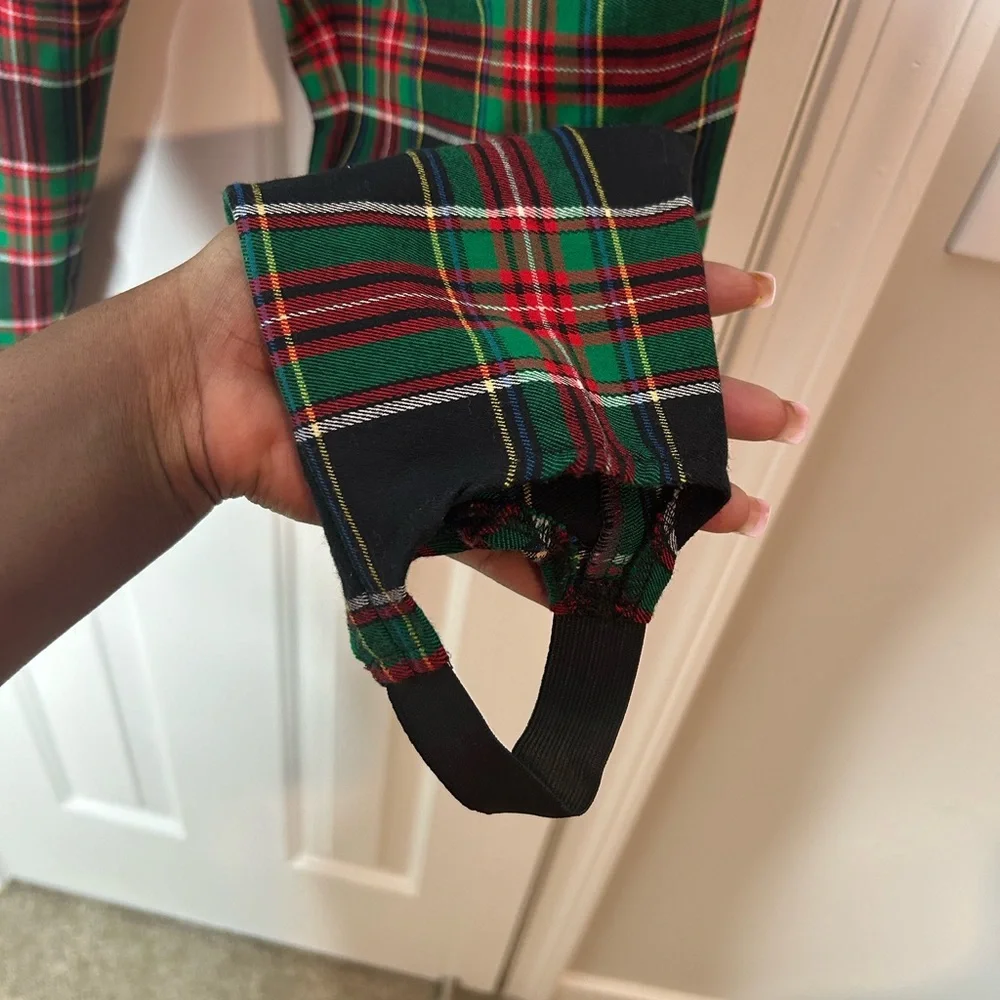 Vintage‎ 90s Red green and black plaid Stirrup Pants Karen Scott sz 12